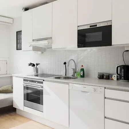 Modern One Bedroom For Six In Kallio Appartement *