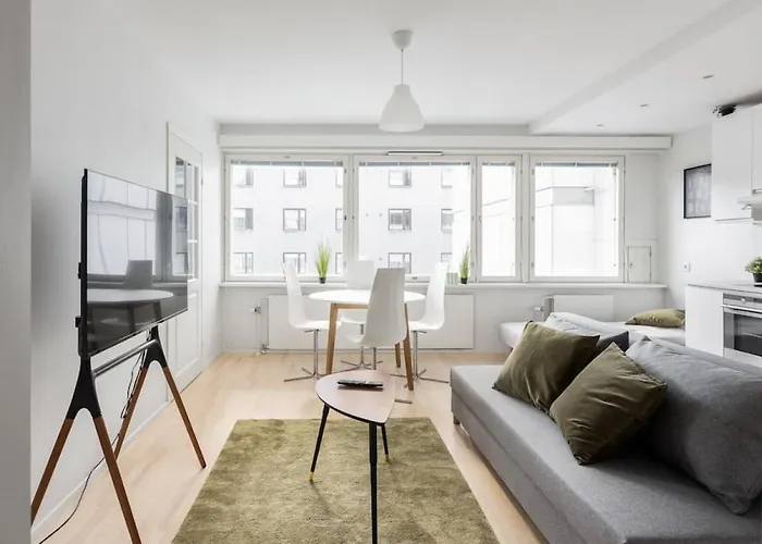 Modern One Bedroom For Six In Kallio Helsinki